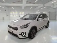 Usado Kia Niro 141 CV (103 kW) 2022 Blanco SUV