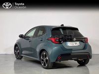 Nuevo Toyota Yaris Hybrid Style 116 CV (85 kW) 2025 Verde Berlina