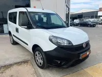 Usado Fiat Doblò 95 CV (69 kW) 2019 Blanco Monovolumen