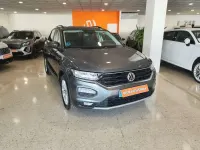 Usado VW T-Roc Advance 116 CV (85 kW) 2020 Gris SUV