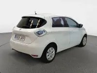 Usado Renault Zoe Life 64 kW (88 CV) 2015 Blanco glaciar (opaco) Utilitario