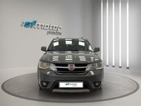 Usado Fiat Freemont Urban 140 CV (102 kW) 2011 Gris SUV