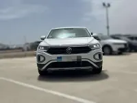 Usado VW T-Roc Advance 116 CV (85 kW) 2024 Blanco SUV