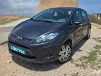 Usado Ford Fiesta Trend 68 CV (50 kW) 2010 Negro Utilitario