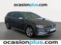 Usado VW Passat Alltrack 200 CV (147 kW) 2023 Gris Familiar