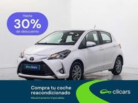 Usado Toyota Yaris Active 111 CV (81 kW) 2019 Blanco Utilitario