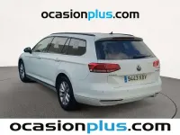 Usado VW Passat Edition 120 CV (88 kW) 2017 Blanco Familiar