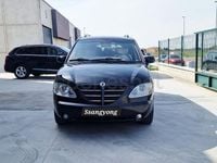 Usado SsangYong Rodius Limited 165 CV (121 kW) 2005 Negro Monovolumen