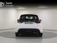 Usado Toyota Yaris Hybrid Active 116 CV (85 kW) 2025 Blanco Berlina