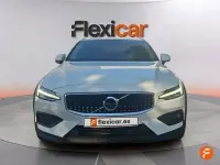 Usado Volvo V60 CC Pro 190 CV (139 kW) 2018 Blanco Familiar