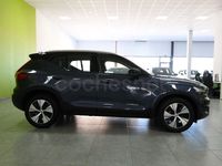 Usado Volvo XC40 Momentum 129 CV (94 kW) 2021 Azul SUV