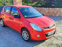 Usado Hyundai i20 Classic 78 CV (57 kW) 2011 Rojo Utilitario
