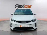 Usado Kia Stonic 84 CV (61 kW) 2023 Blanco SUV
