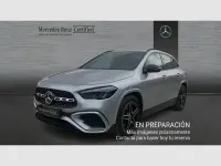 Usado Mercedes GLA200 150 CV (110 kW) 2024 Gris / plata SUV