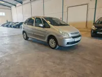Usado Citroën Xsara Picasso Exclusive 109 CV (80 kW) 2010 Gris Monovolumen