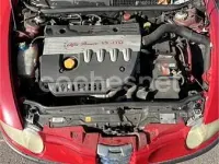Usado Alfa Romeo 147 Impression 100 CV (73 kW) 2004 Rojo Utilitario