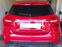 Usado Mercedes A180 AMG line 109 CV (80 kW) 2014 Rojo Berlina