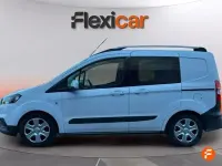 Usado Ford Tourneo Courier Ambiente 75 CV (55 kW) 2019 Blanco Monovolumen