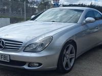 Usado Mercedes CLS320 224 CV (164 kW) 2006 Gris / plata Berlina