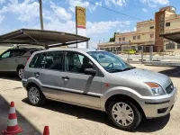Usado Ford Fusion 101 CV (74 kW) 2004 Gris Utilitario