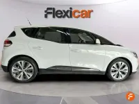 Usado Renault Scénic Zen 131 CV (96 kW) 2018 Blanco Monovolumen