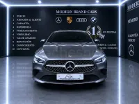 Usado Mercedes CLA200 Shooting Brake 150 CV (110 kW) 2021 Gris / plata Familiar