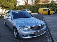 Usado Mercedes C200 136 CV (100 kW) 2008 Gris / plata Berlina