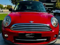 Usado Mini Cooper D 112 CV (82 kW) 2011 Rojo Utilitario