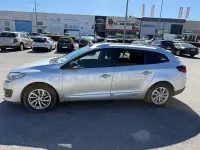 Usado Renault Mégane GrandTour Business 110 CV (80 kW) 2016 Gris / plata Familiar
