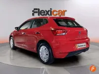 Usado Seat Ibiza Reference 95 CV (69 kW) 2021 Rojo Utilitario