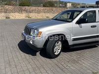Usado Jeep Grand Cherokee Laredo 218 CV (160 kW) 2006 Gris / plata SUV