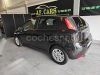 Usado Fiat Punto Easy 75 CV (55 kW) 2014 Negro Utilitario