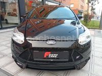 Usado Ford Focus ST 250 CV (183 kW) 2012 Negro Berlina