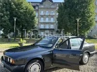 Usado BMW 520 150 CV (110 kW) 1992 Negro Berlina