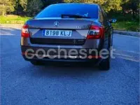 Usado Skoda Octavia Ambition 110 CV (80 kW) 2018 Marrón Berlina