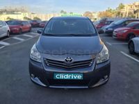 Usado Toyota Verso Active 126 CV (92 kW) 2010 Gris / plata Monovolumen