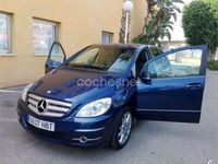 Käytetty Mercedes B180 Sport Edition 109 HP (80 kW) 2011 Sininen Tila-auto