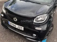 Usado Smart ForFour Prime 90 CV (66 kW) 2017 Negro Utilitario