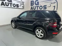 Usado Mercedes ML280 190 CV (139 kW) 2006 Negro SUV