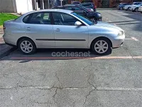 Usado Seat Cordoba Stella 100 CV (73 kW) 2005 Gris / plata Berlina