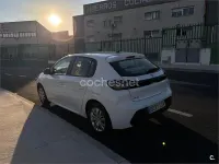 Usado Peugeot 208 Active 75 CV (55 kW) 2022 Gris / plata Utilitario