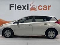 usado Toyota Auris 90D Active Diésel en Flexicar Vilanova 1