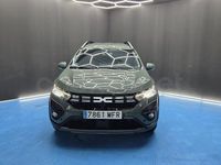 Usado Dacia Jogger Extreme 100 CV (73 kW) 2023 Verde Monovolumen
