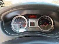 Usado Renault Clio GrandTour Authentique 68 CV (50 kW) 2011 Gris / plata Familiar