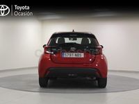 Usado Toyota Yaris Hybrid Active 116 CV (85 kW) 2025 Rojo Berlina
