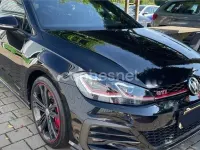 Usado VW Golf VII GTI 245 CV (180 kW) 2019 Negro Berlina