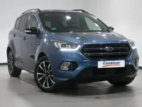 Usado Ford Kuga ST-Line 150 CV (110 kW) 2019 Azul SUV