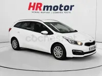 Usado Kia Ceed Sportswagon 110 CV (80 kW) 2017 Blanco Familiar