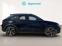 Usado VW T-Roc R-line 150 CV (110 kW) 2024 Negro SUV