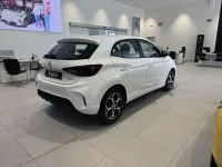 Nuevo MG MG3 Comfort 195 CV (143 kW) 2025 Gris Utilitario